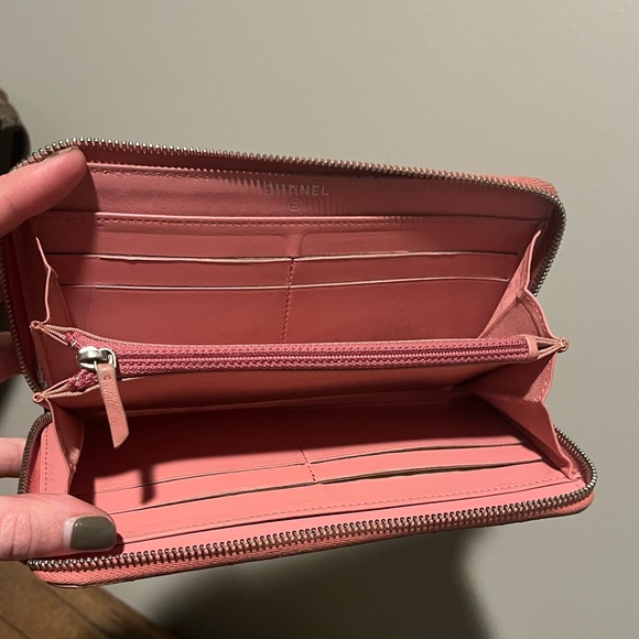 CHANEL Pink Quilted Zip Wallet - Picture 10 of 16
